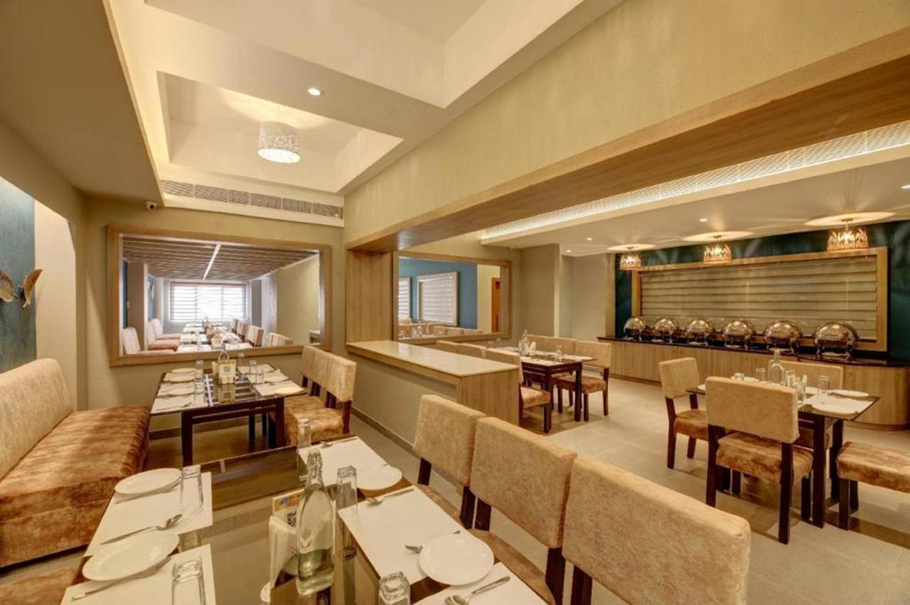 Готель Ima House Kochi Екстер'єр фото