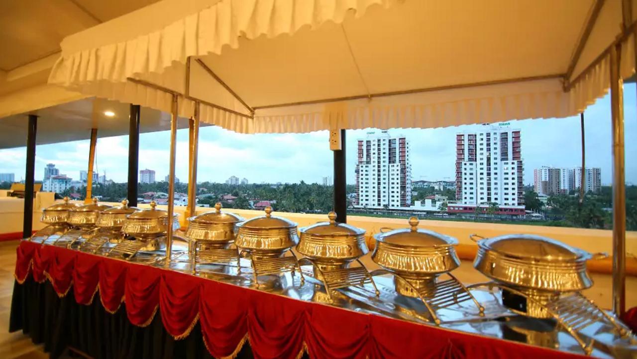 Готель Ima House Kochi Екстер'єр фото
